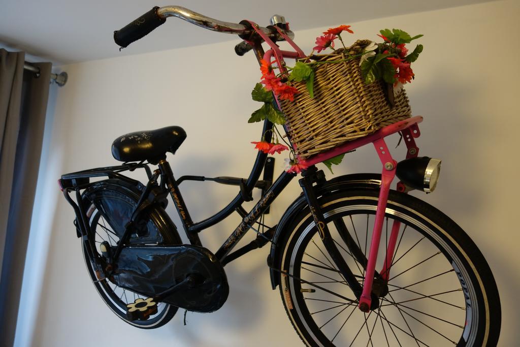 A Bed & Breakfast Flynt Amsterdam Dış mekan fotoğraf
