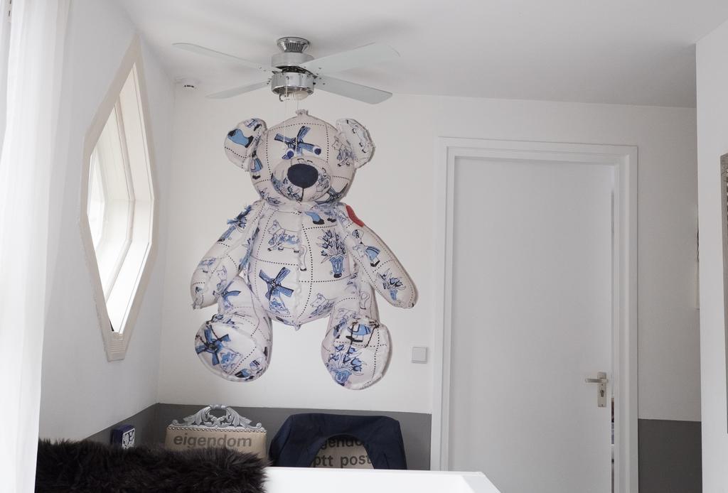 A Bed & Breakfast Flynt Amsterdam Dış mekan fotoğraf